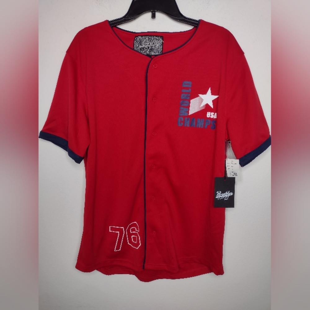 NWT Brooklyn Cloth Men's Red/76 World Champs Button Down Shirt Size Medium